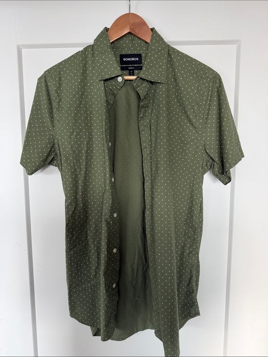Bonobos Other - Bonobos Olive Green Short-Sleeve Shirt with White Dot Print